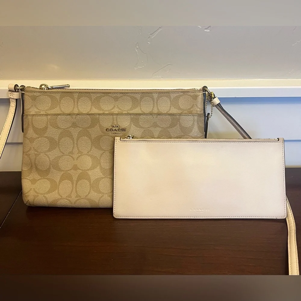 Sold - Picture 3 of 6